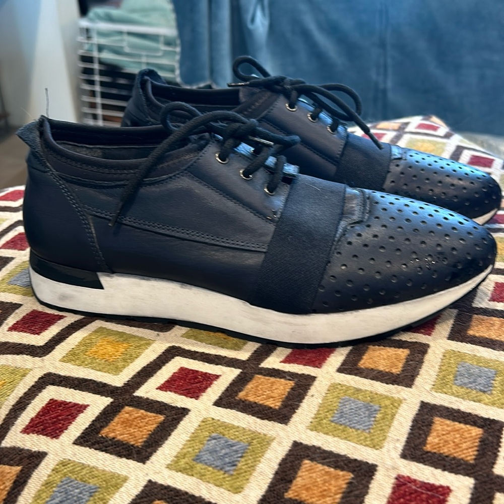 Ateliers Leather Sneaker Size 38